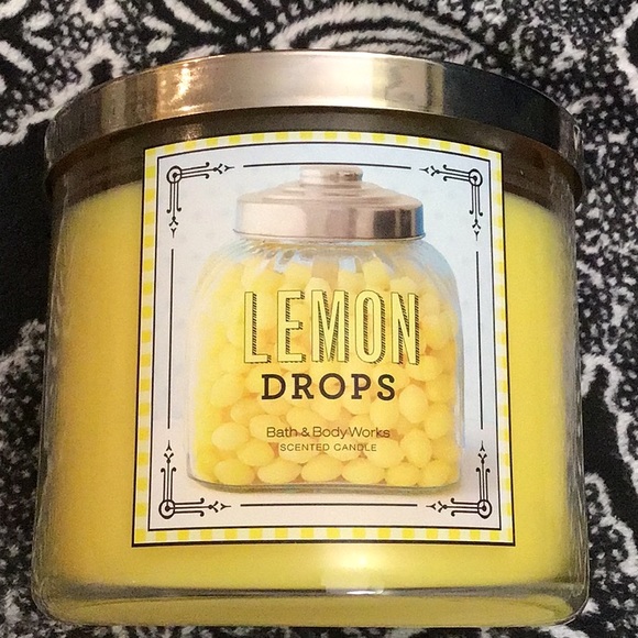 Bath & Body Works Other - 🍋 Bath and body works lemon drops candle